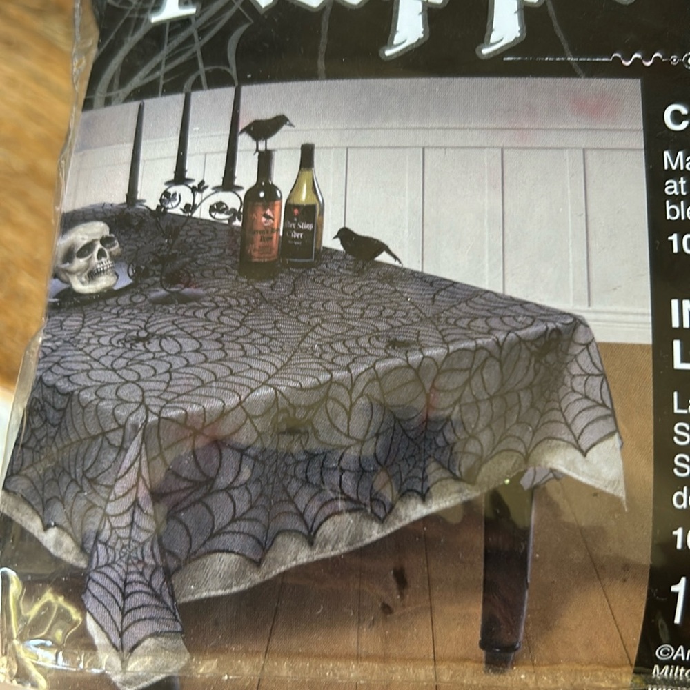 Lace Halloween cover decor
